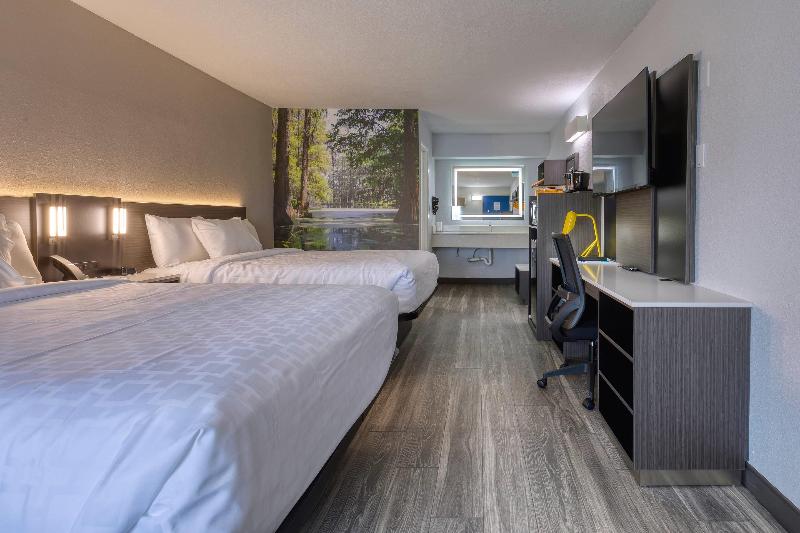 River City Hotel image