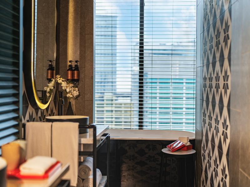 Hotel Indigo Saigon The City image
