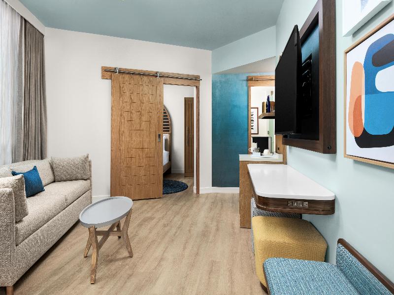 Hiatus Clearwater Beach Curio Collection Hilton image