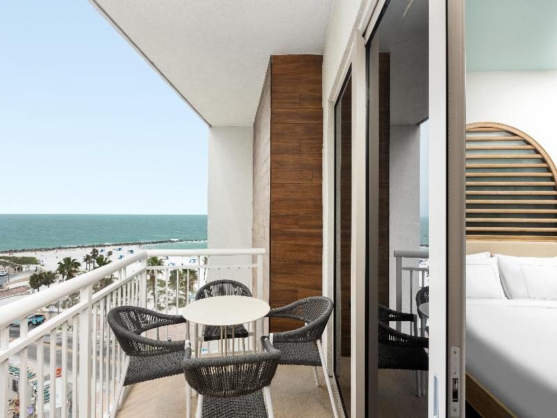 Hiatus Clearwater Beach Curio Collection Hilton image