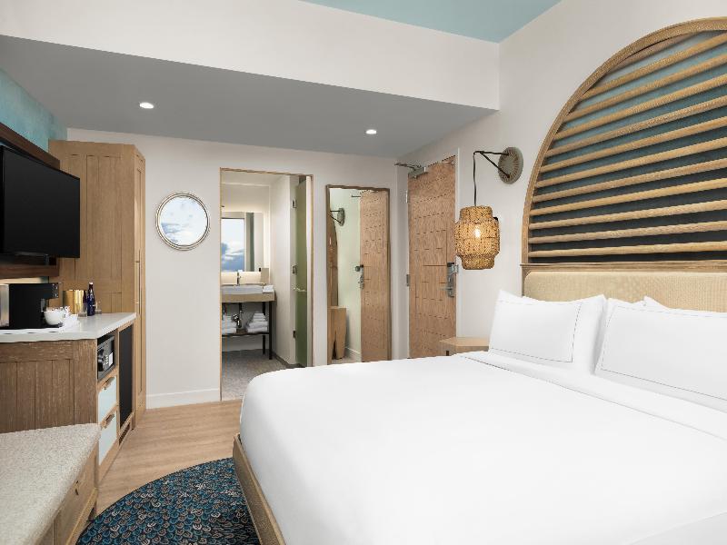 Hiatus Clearwater Beach Curio Collection Hilton image