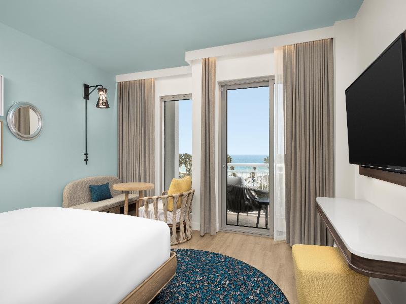 Hiatus Clearwater Beach Curio Collection Hilton image