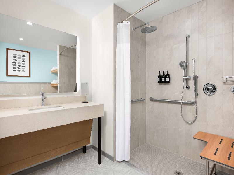 Hiatus Clearwater Beach Curio Collection Hilton image