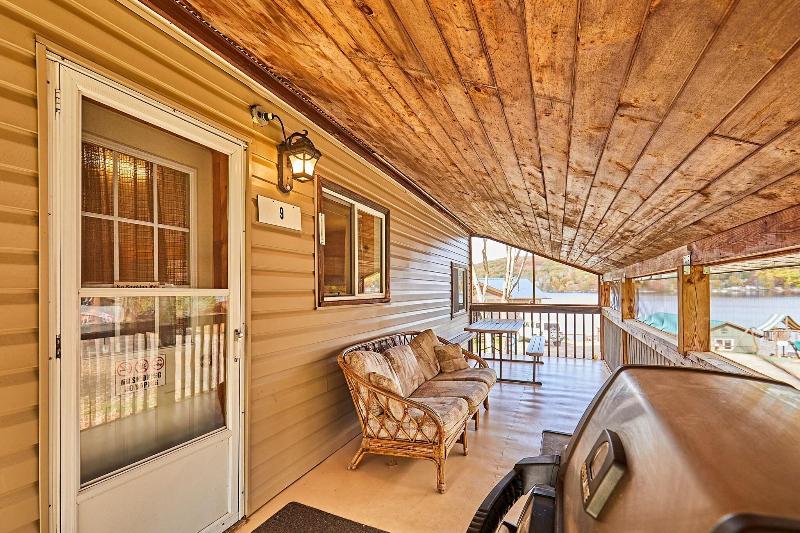 Dayspring Cottages image