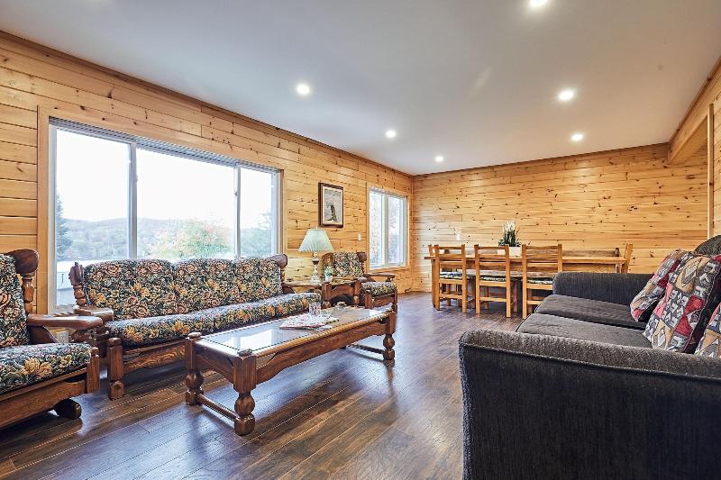 Dayspring Cottages image