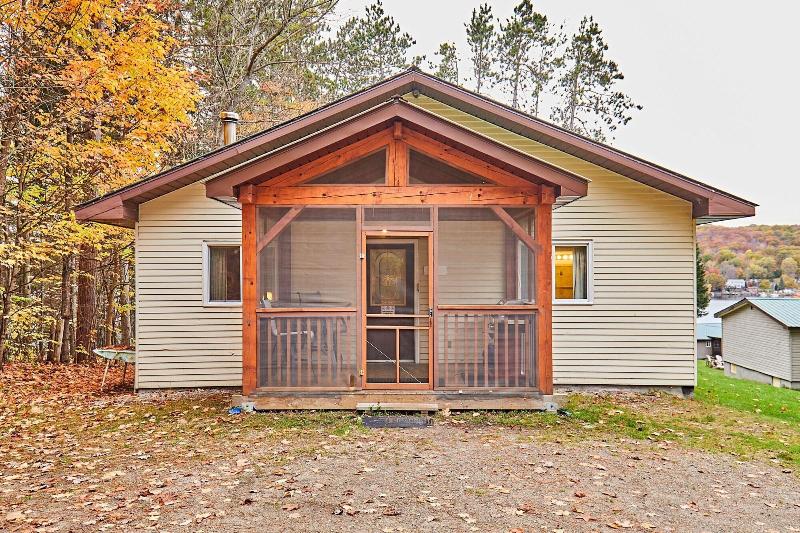Dayspring Cottages image