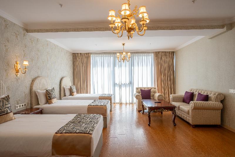 Panorama Lisi Grand Hotel image