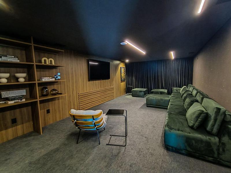 Rn Studio Premium image