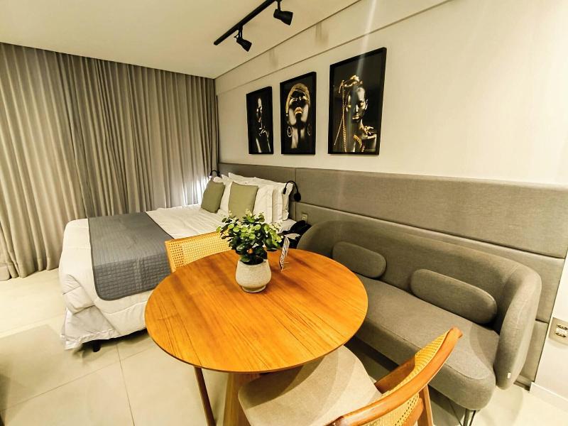 Rn Studio Premium image