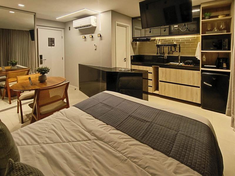 Rn Studio Premium image