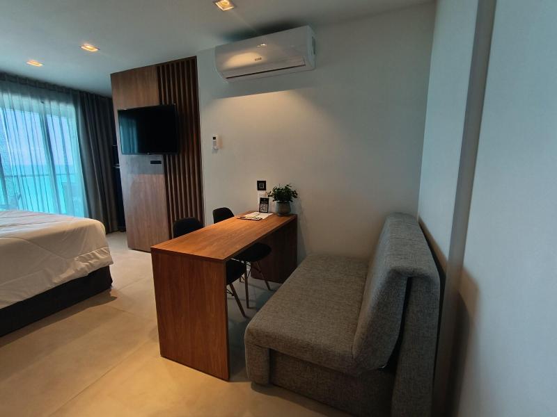 Rn Studio Premium image
