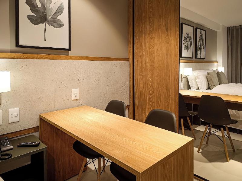 Rn Studio Premium image