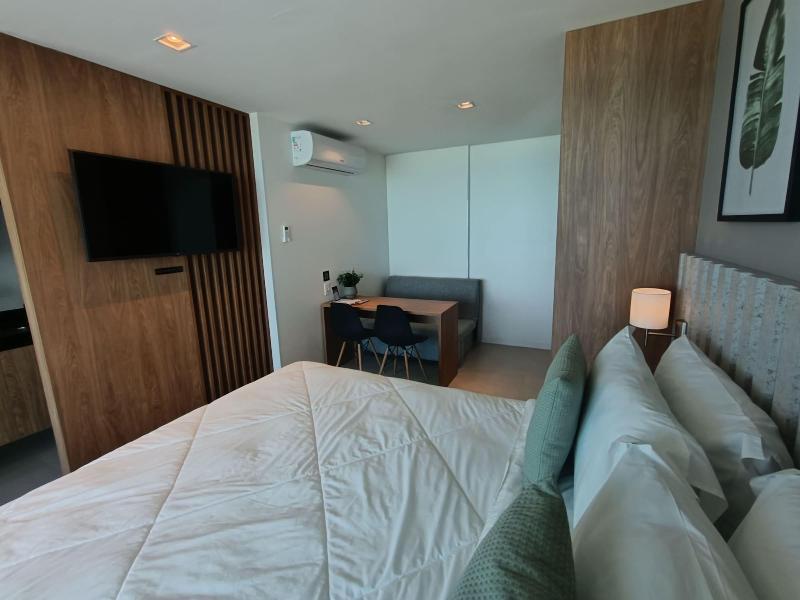 Rn Studio Premium image