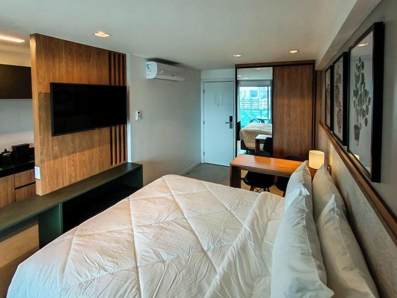 Rn Studio Premium image