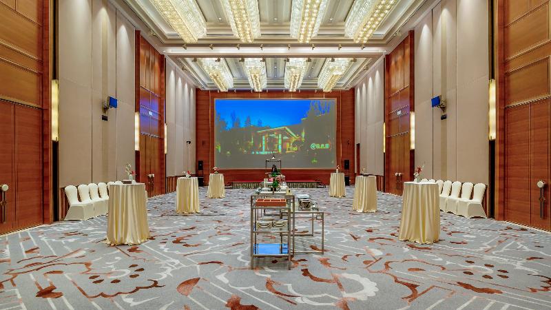 Fortune Grove Hotel image