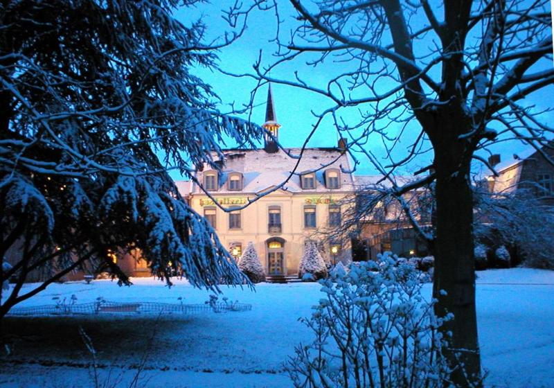 Logis Hostellerie Saint Louis image