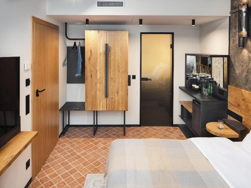 Nomadic Urban Premium Suites image