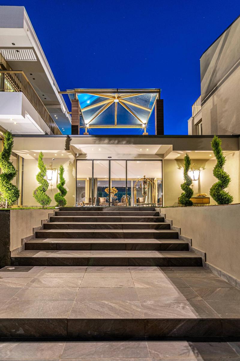 Golden Suites & Spa