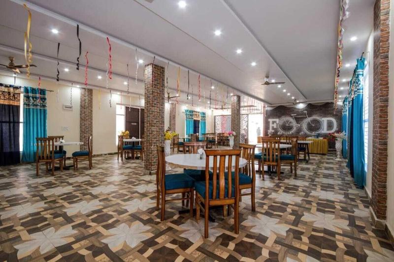 Hotel Roop image