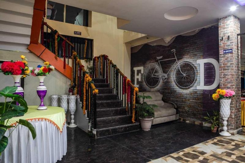Hotel Roop image