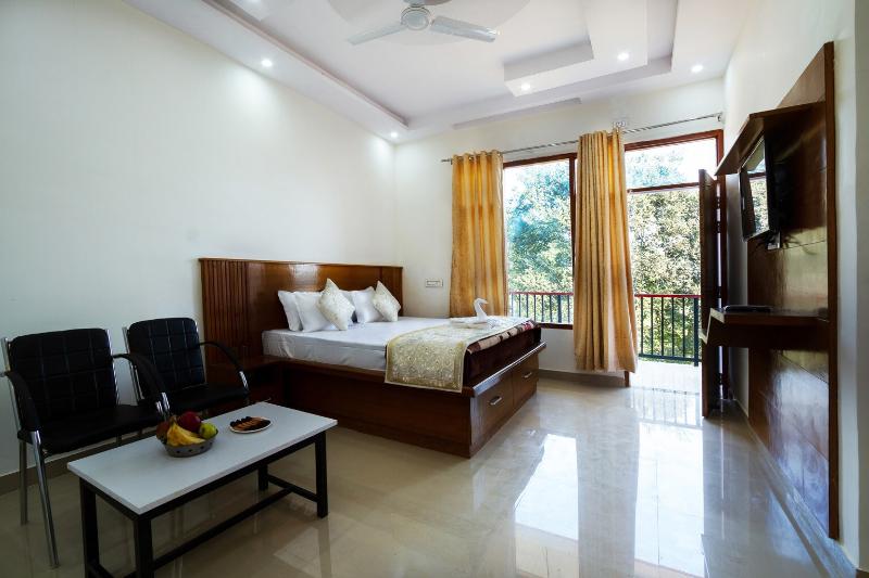 Hotel Roop image