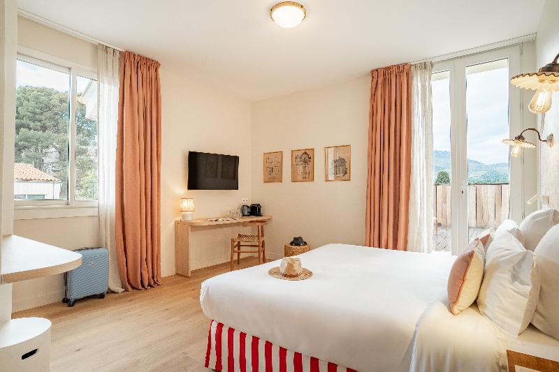 Villa Camille Hotel & Spa image