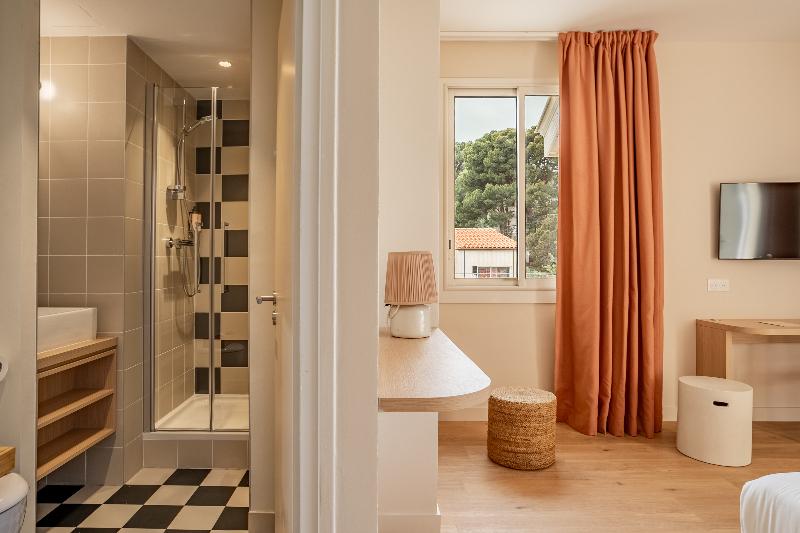 Villa Camille Hotel & Spa image