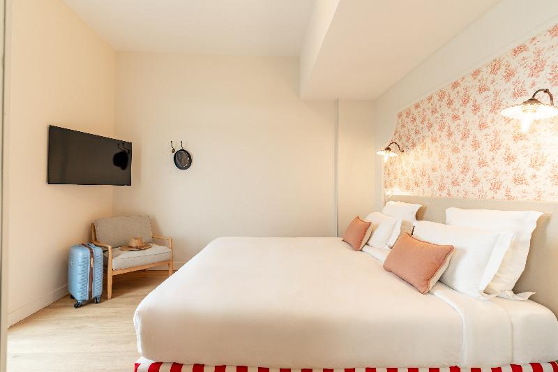 Villa Camille Hotel & Spa image