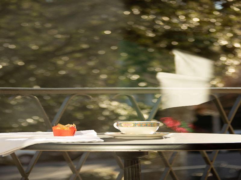 Hotel Le Chene Vert image
