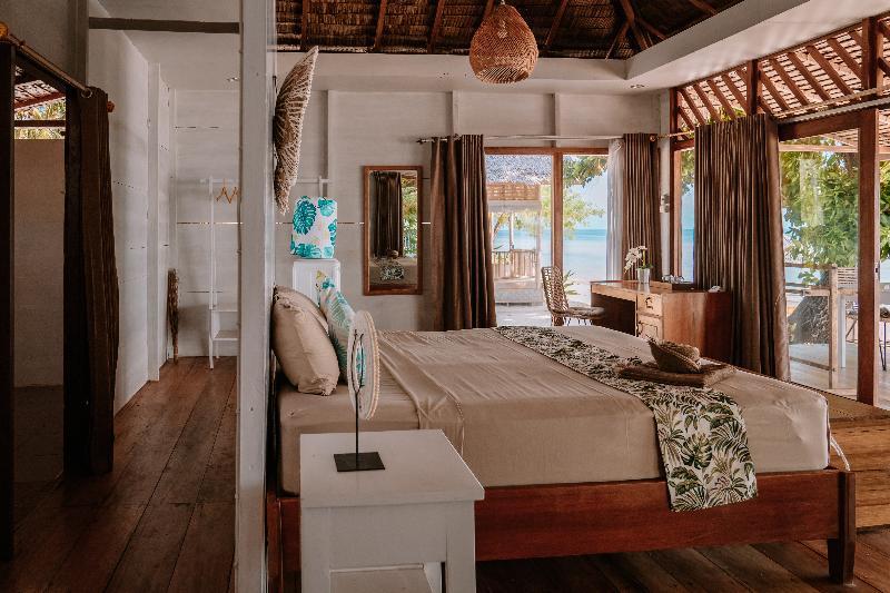 Reconnect - Private Island Resort image