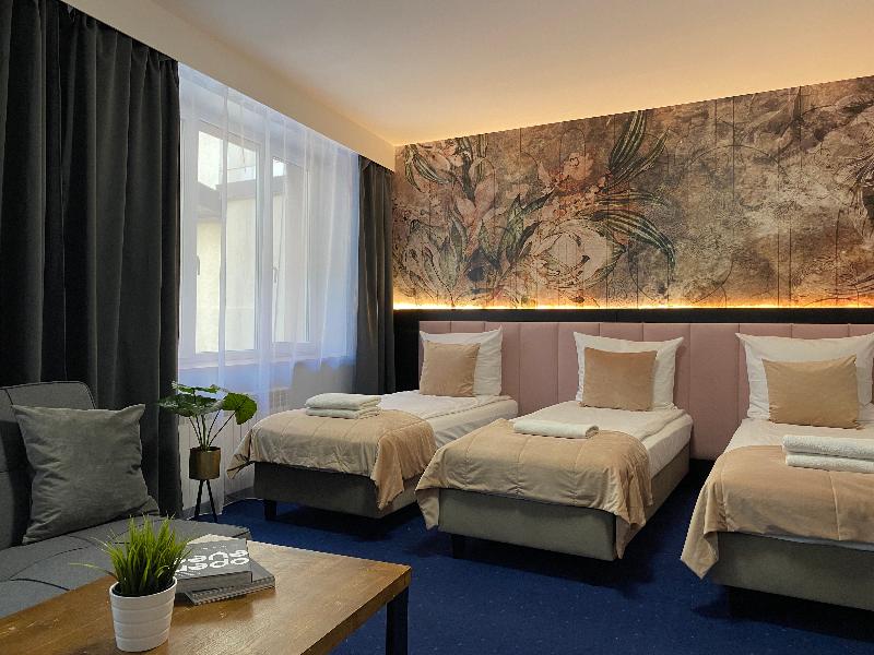 Cube House Aparthotel image