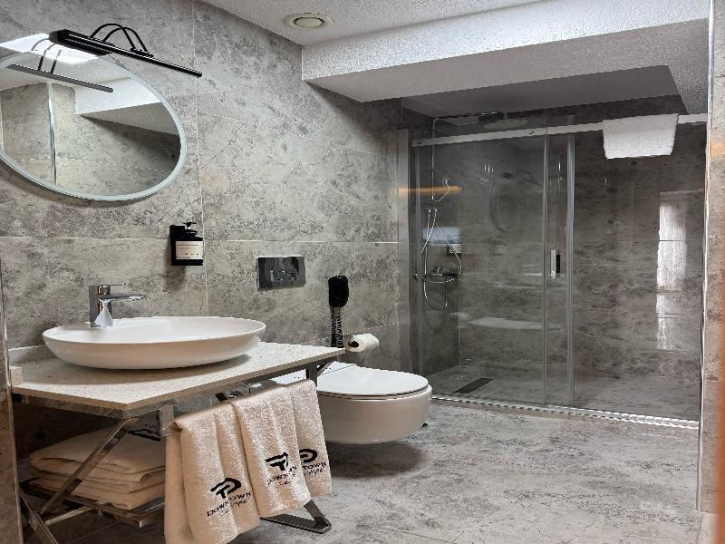 Downtown Sirkeci Hotel image