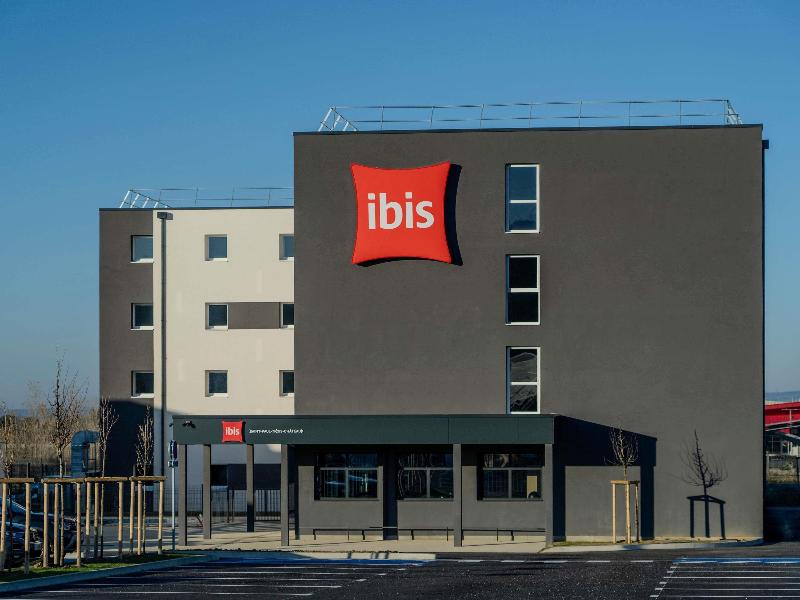 Ibis Saint Paul Trois Chateaux photo 4