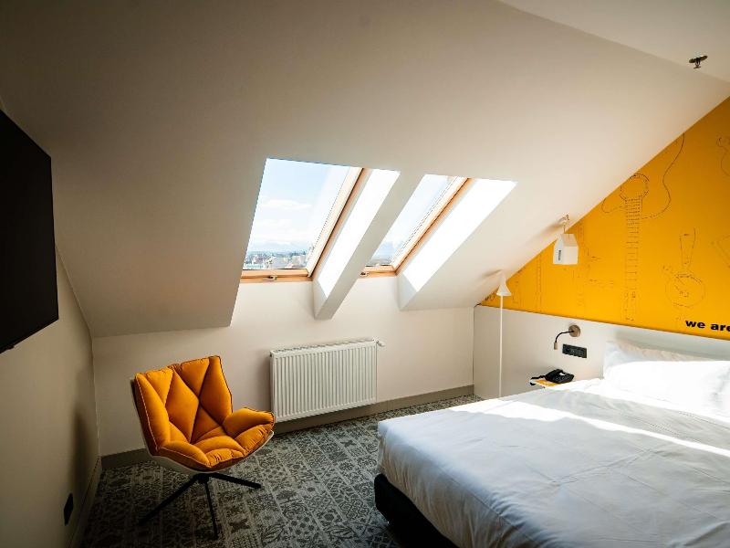 Ibis Styles Sibiu Arsenal image
