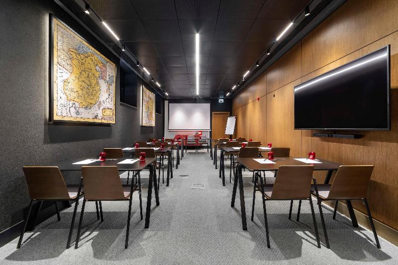 Radisson Red Tbilisi image