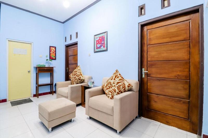 Nabhan Homestay By Zuzu image
