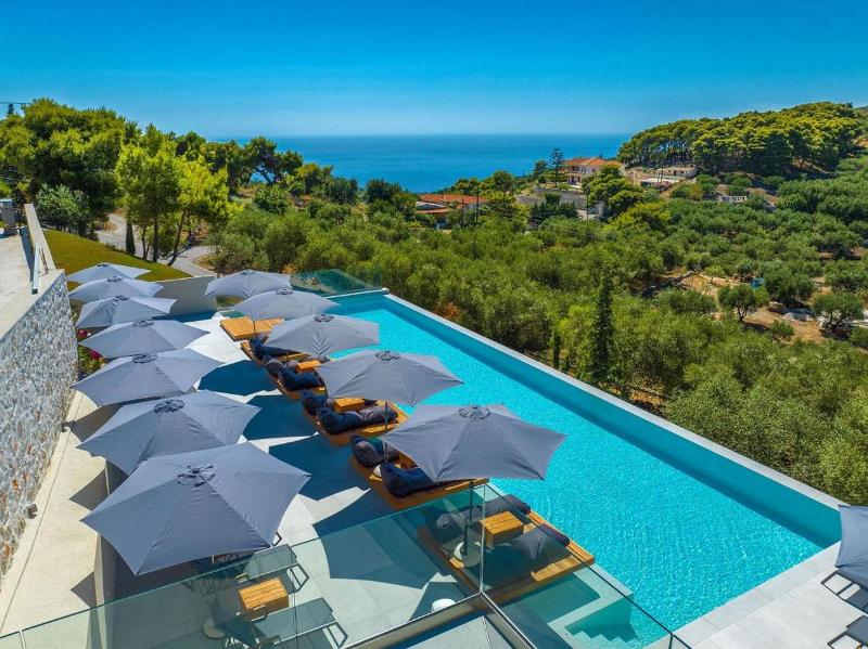 Myzith Luxury Suites image