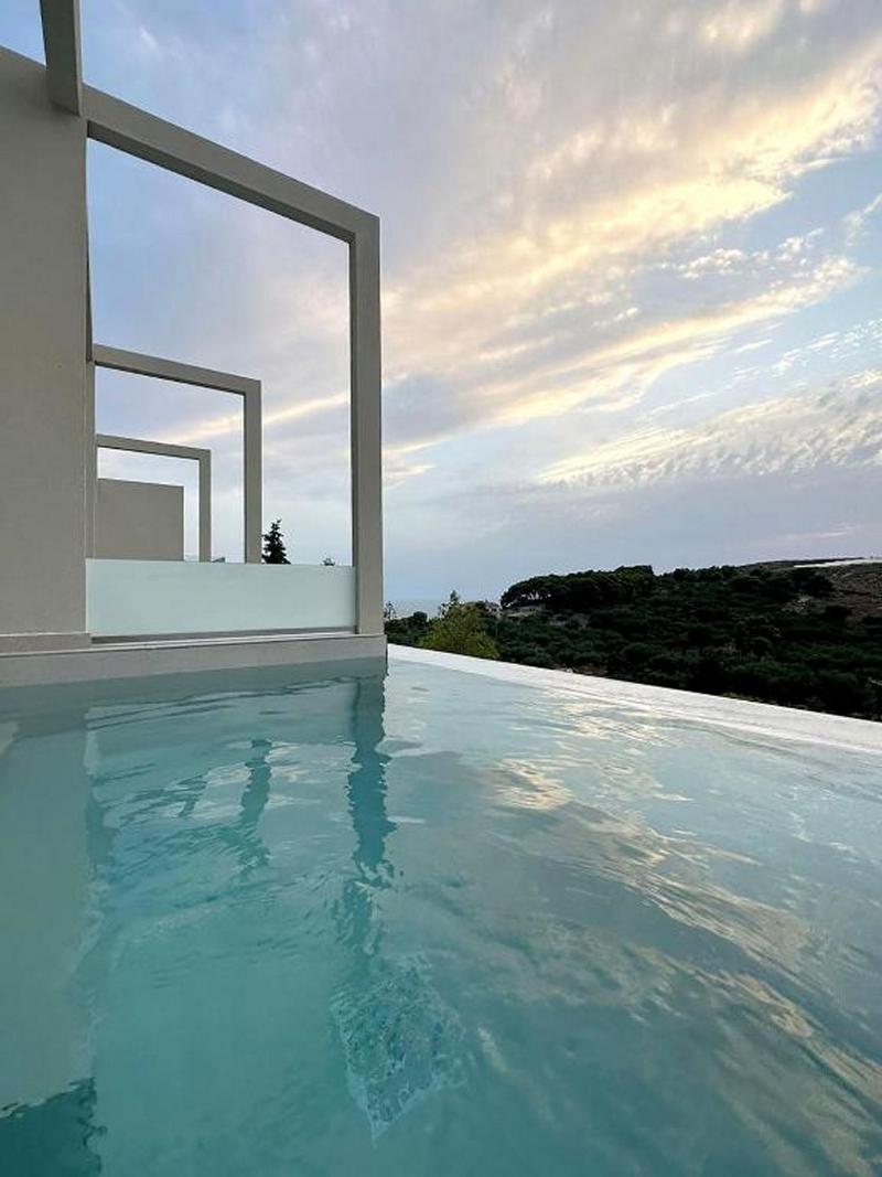 Myzith Luxury Suites image