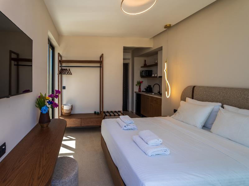 Vaya Suites image