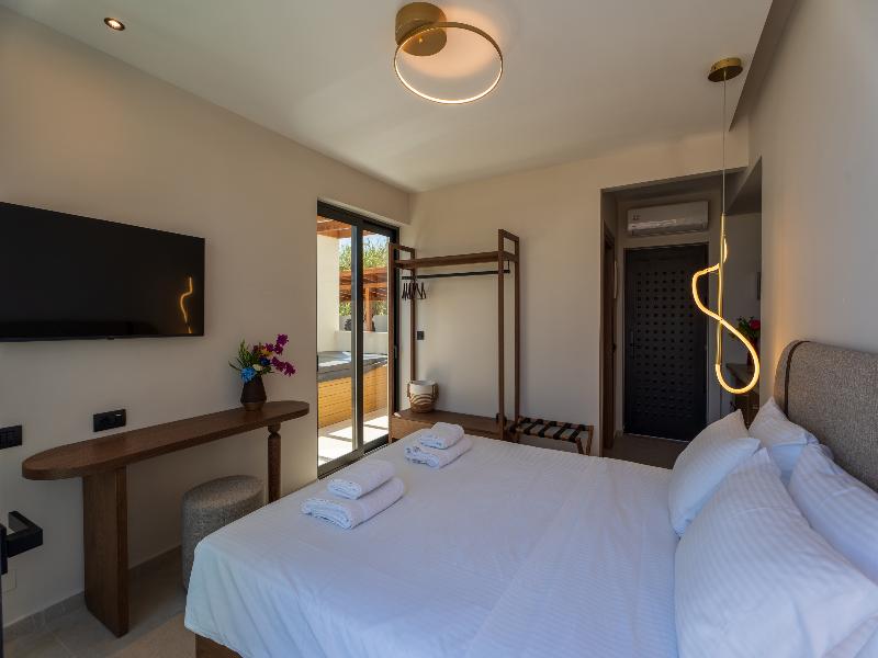 Vaya Suites image