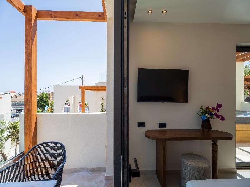 Vaya Suites image