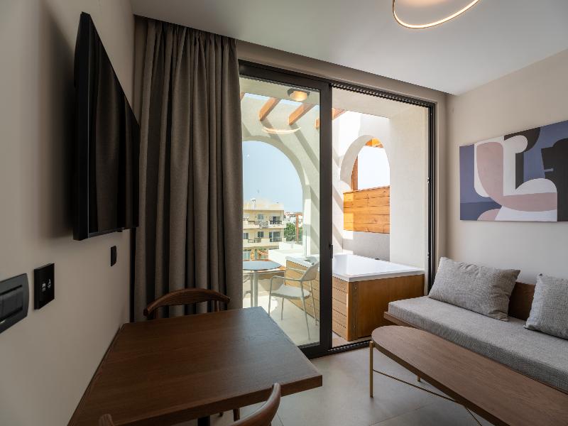 Vaya Suites image