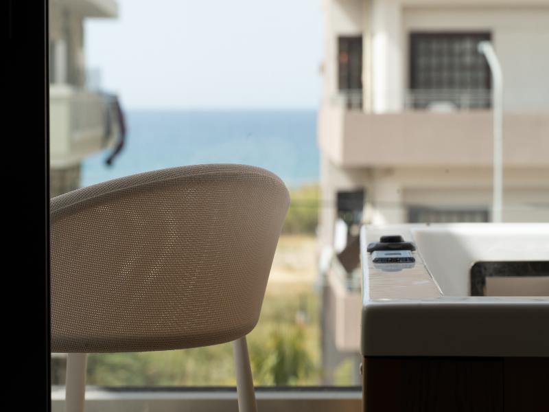 Vaya Suites image