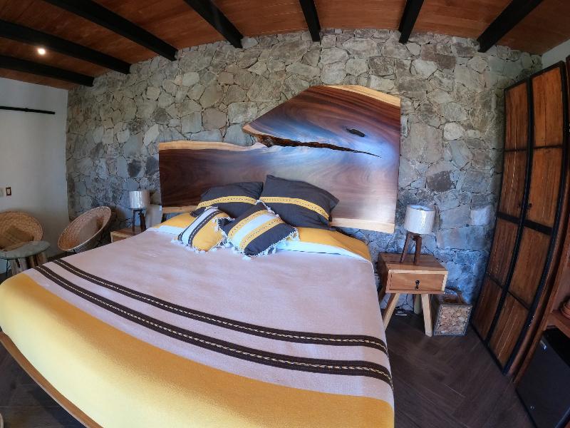 La Toscanía Tapalpa Resort & Agriturismo image
