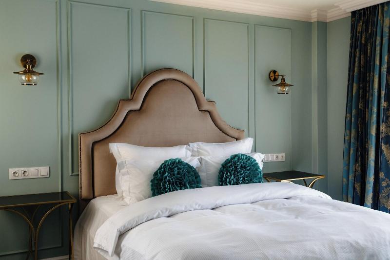 Ateneea Luxury Rooms image