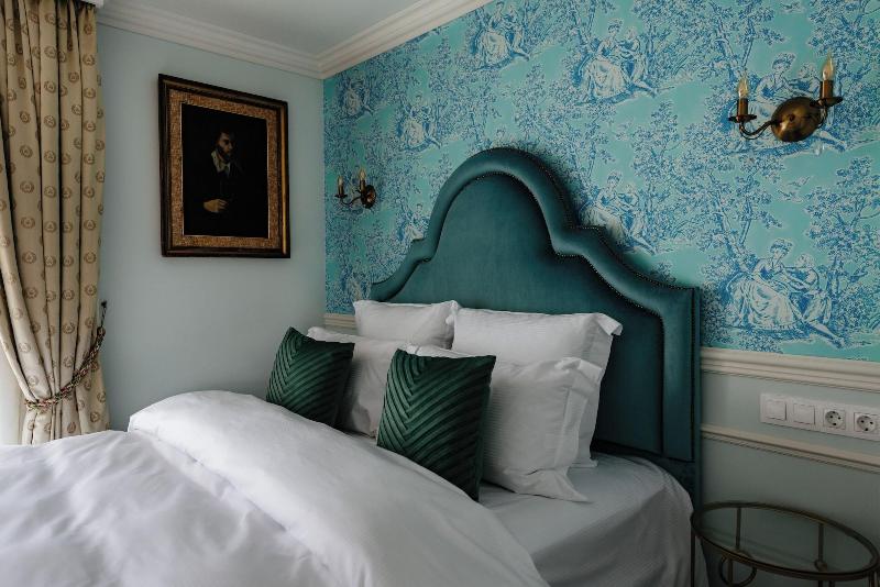 Ateneea Luxury Rooms image