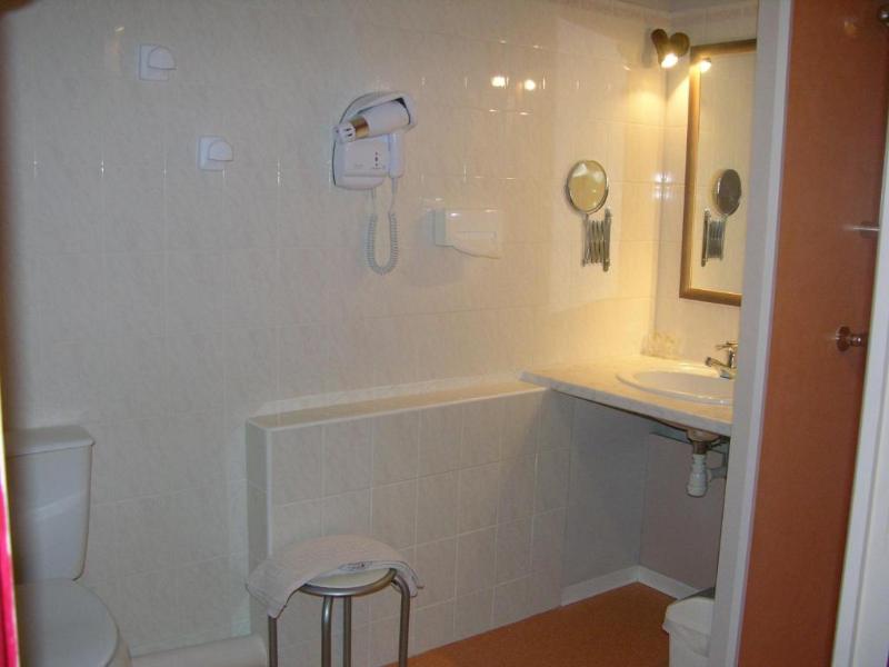 Logis Hotel Les Norias image