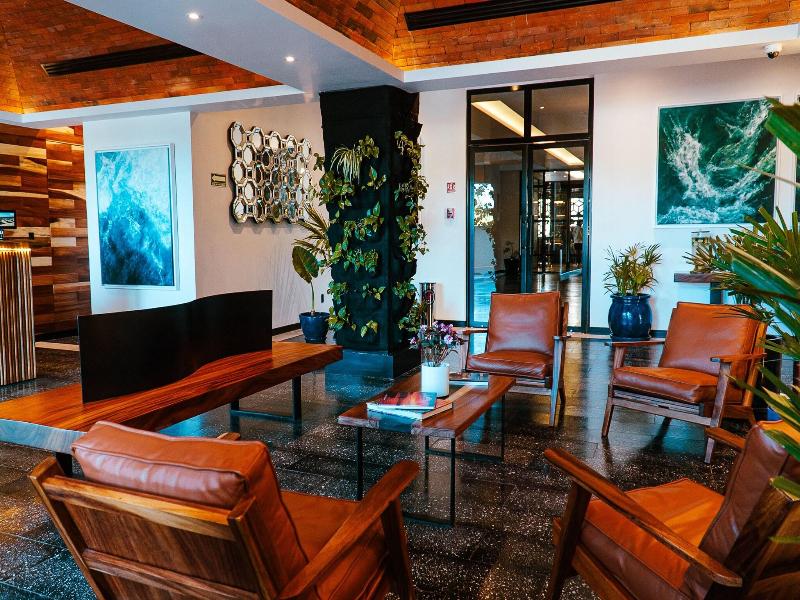 Flamboyan Hotel & Residences image