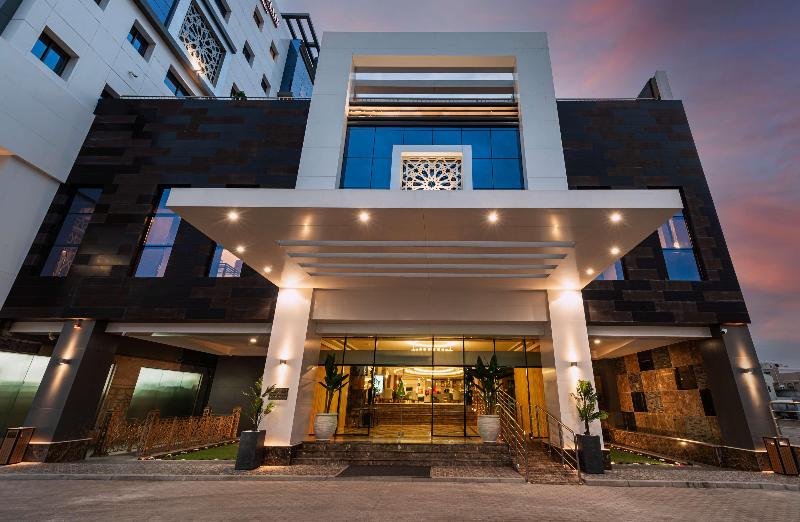 Best Western Plus Tabuk City Center image