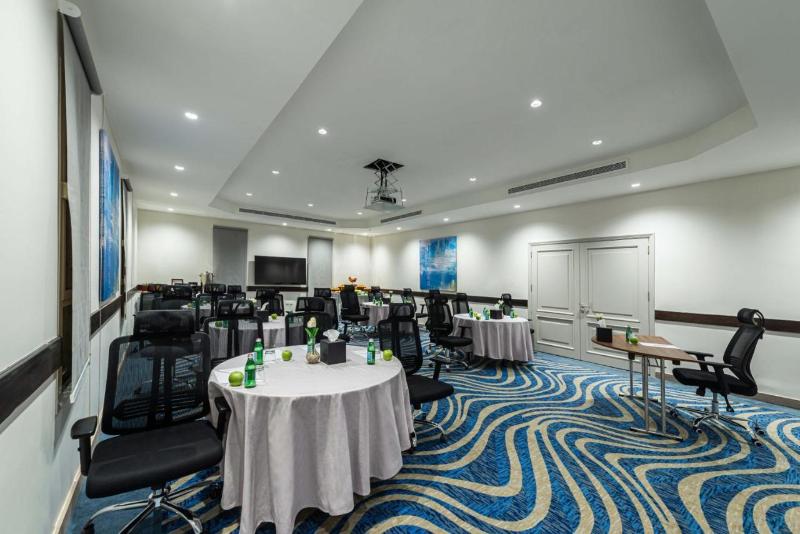 Best Western Plus Tabuk City Center image